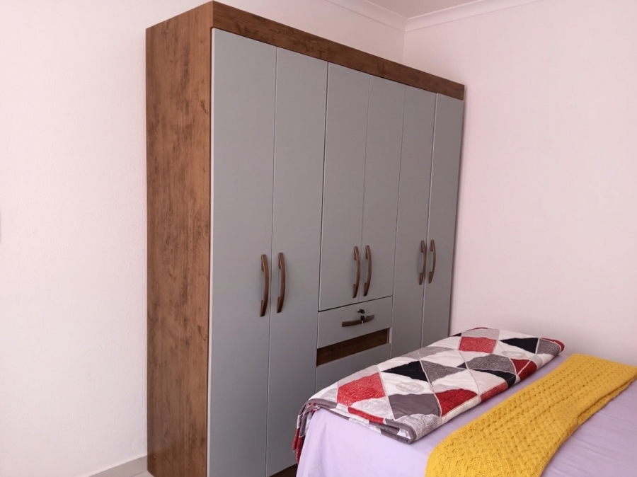 2 Bedroom Property for Sale in Tlhabane West North West